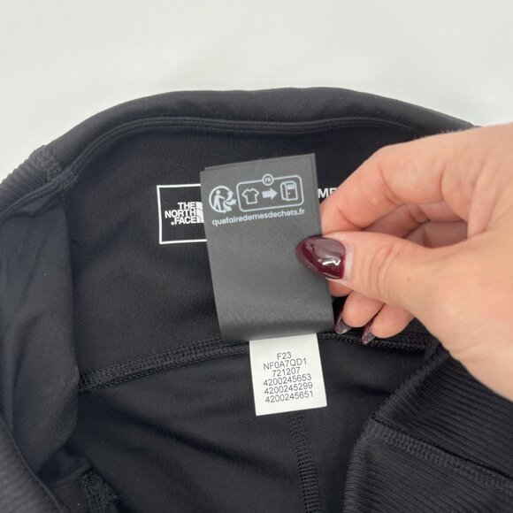 The North Face Dune Sky 9" Tight Biker Shorts Black Pocket Women's Size Medium - Picture 7 of 11